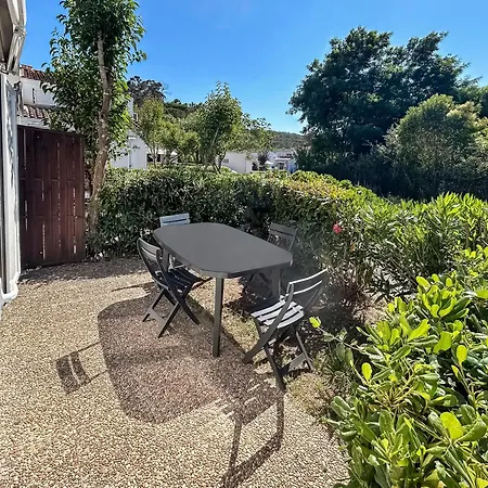 Duplex Lumineux Avec Terrasse Pres Des Plages